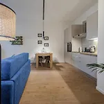 East House & Garage * Verona